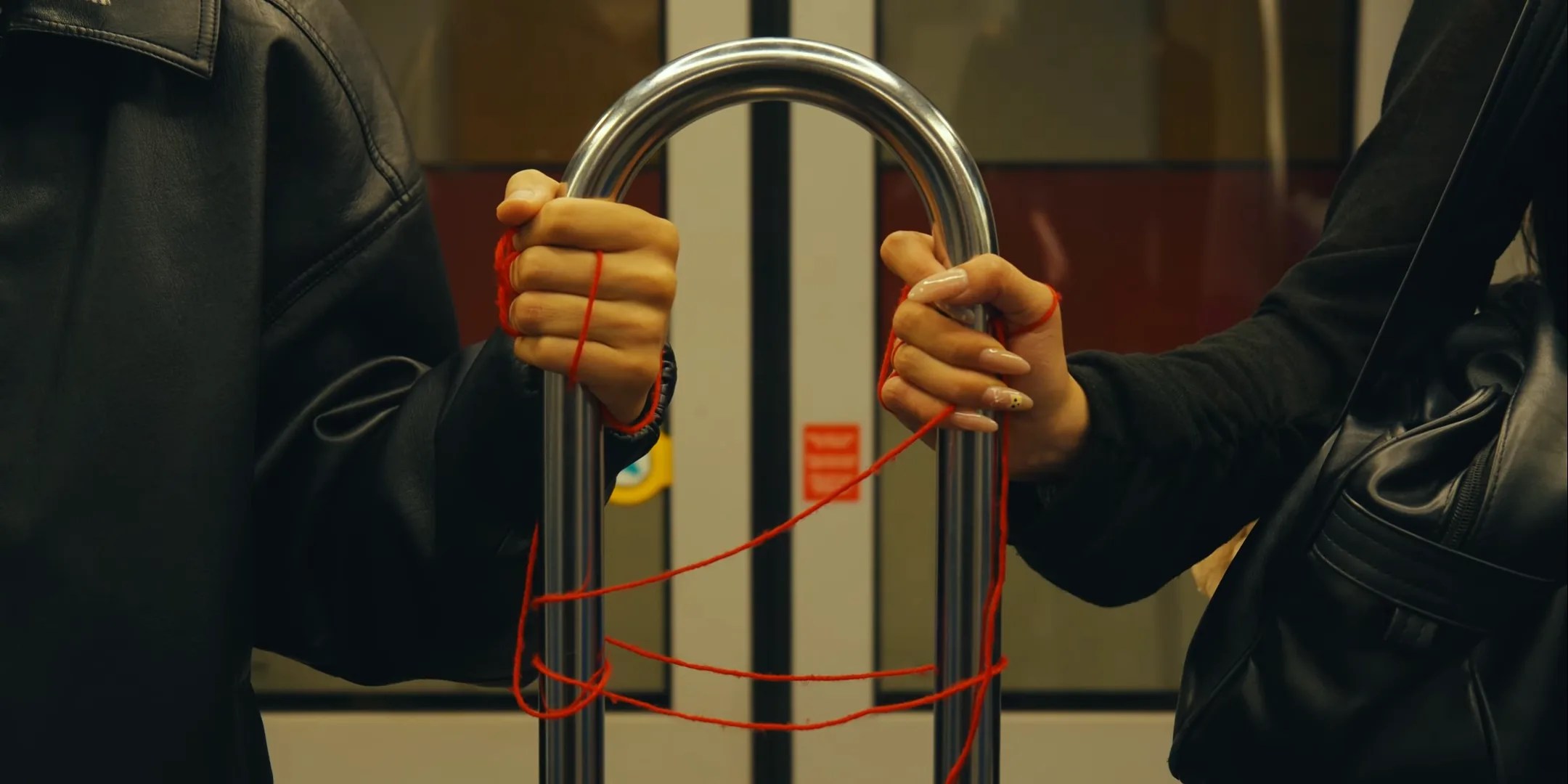 Kırmızı Sicim Teorisi (Red String Theory) 運命の赤い糸 / unmei no akai ito