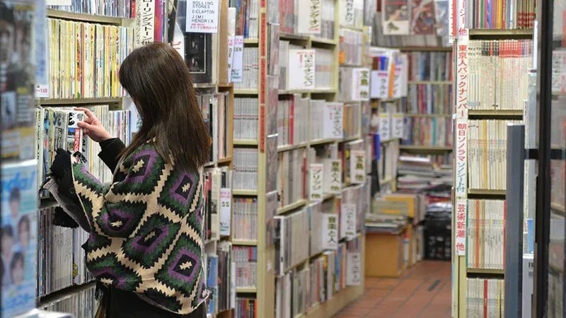 Conheça a maravilhosa biblioteca municipal do Japão