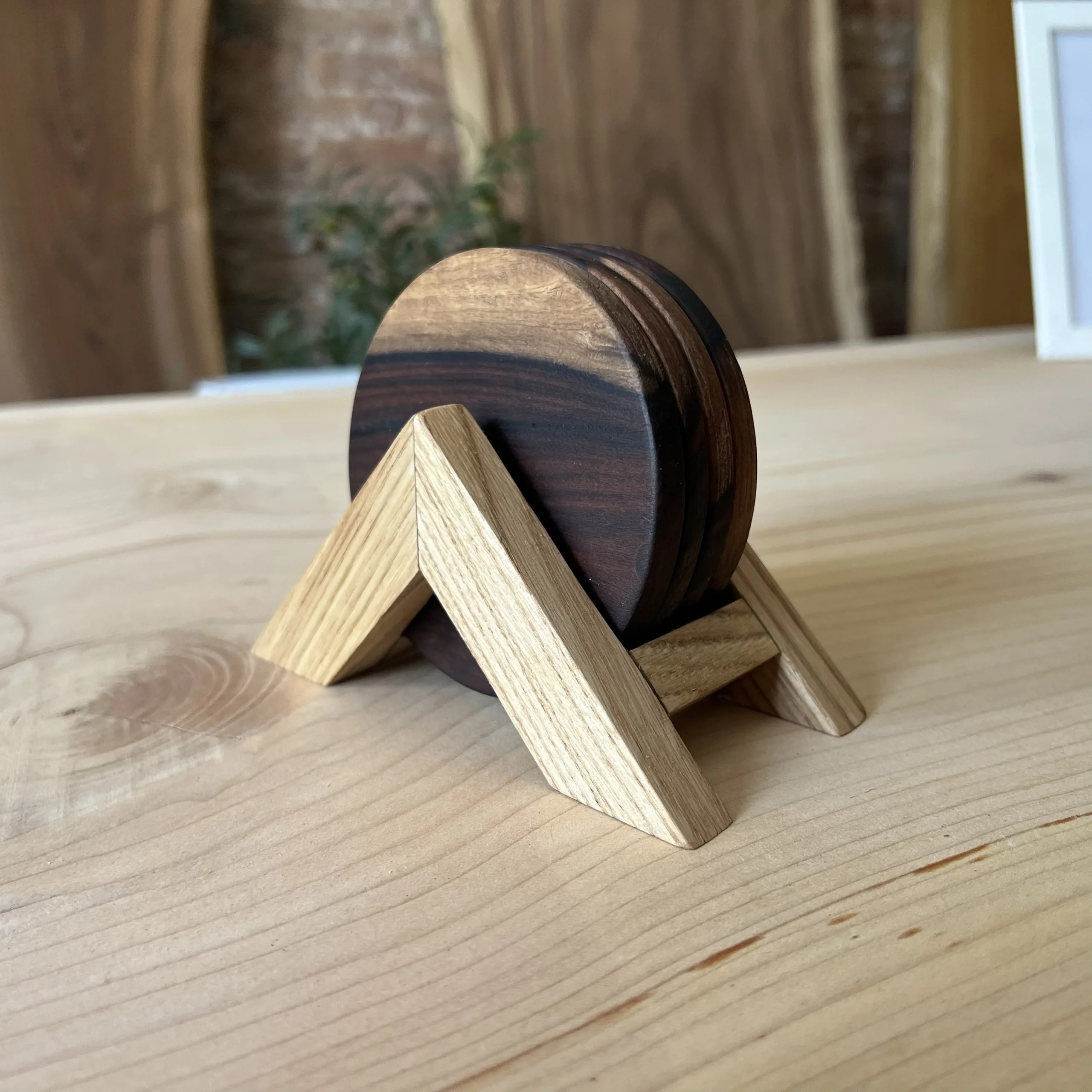 Posavasos de madera maciza · Pack de 4