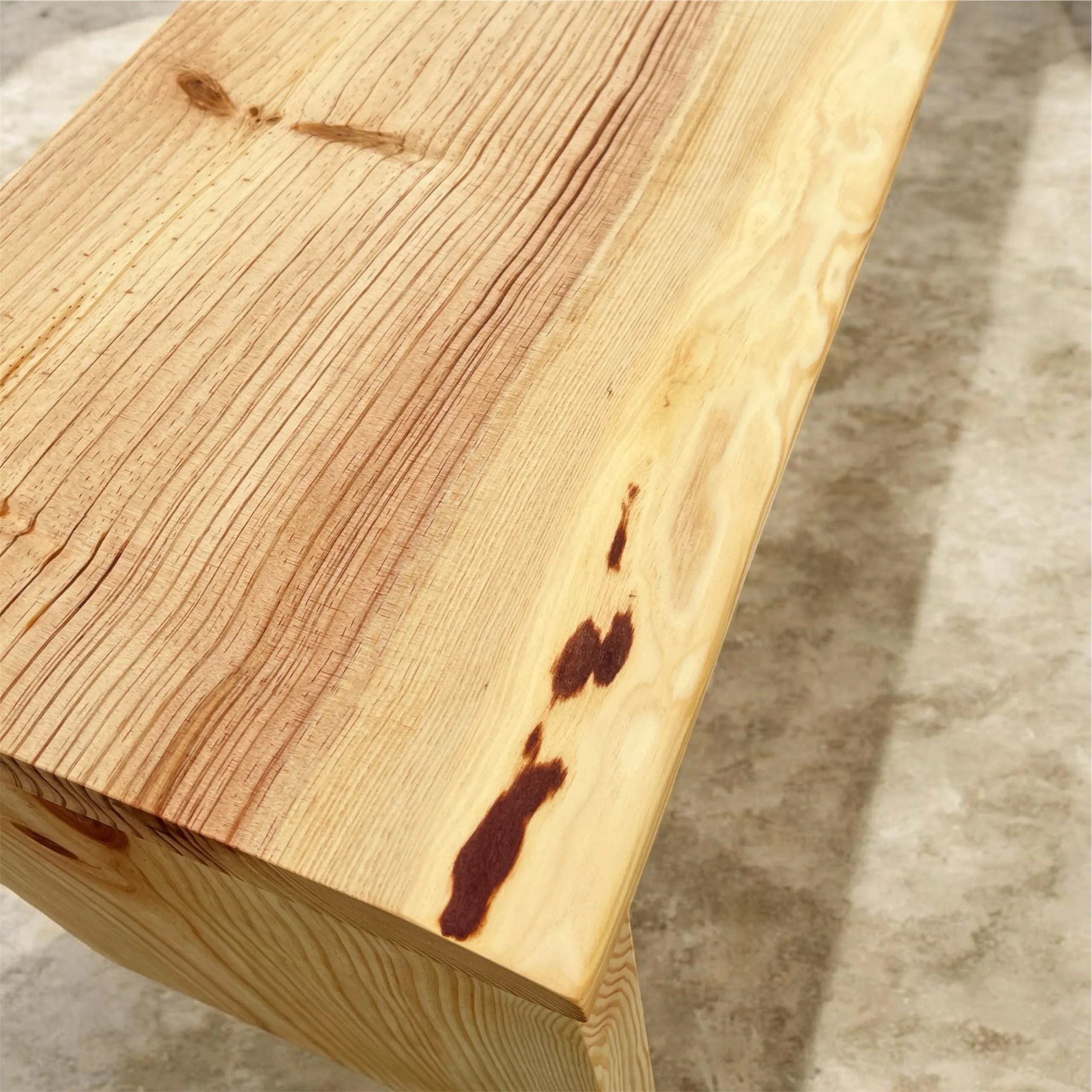 Banco de madera maciza a medida