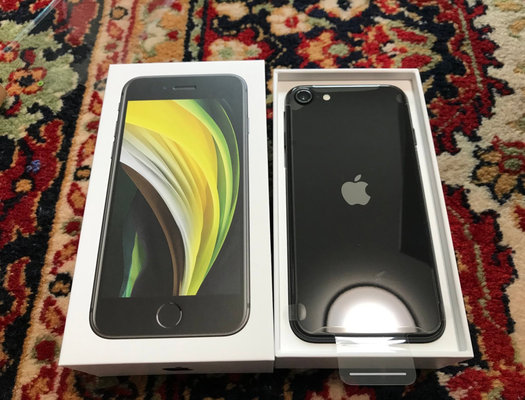 3G ケータイから MNP で「 iPhone SE 第2世代 64 GB」が 一括 1 円！楽天モバイル UNLIMIT eSIM 活用で