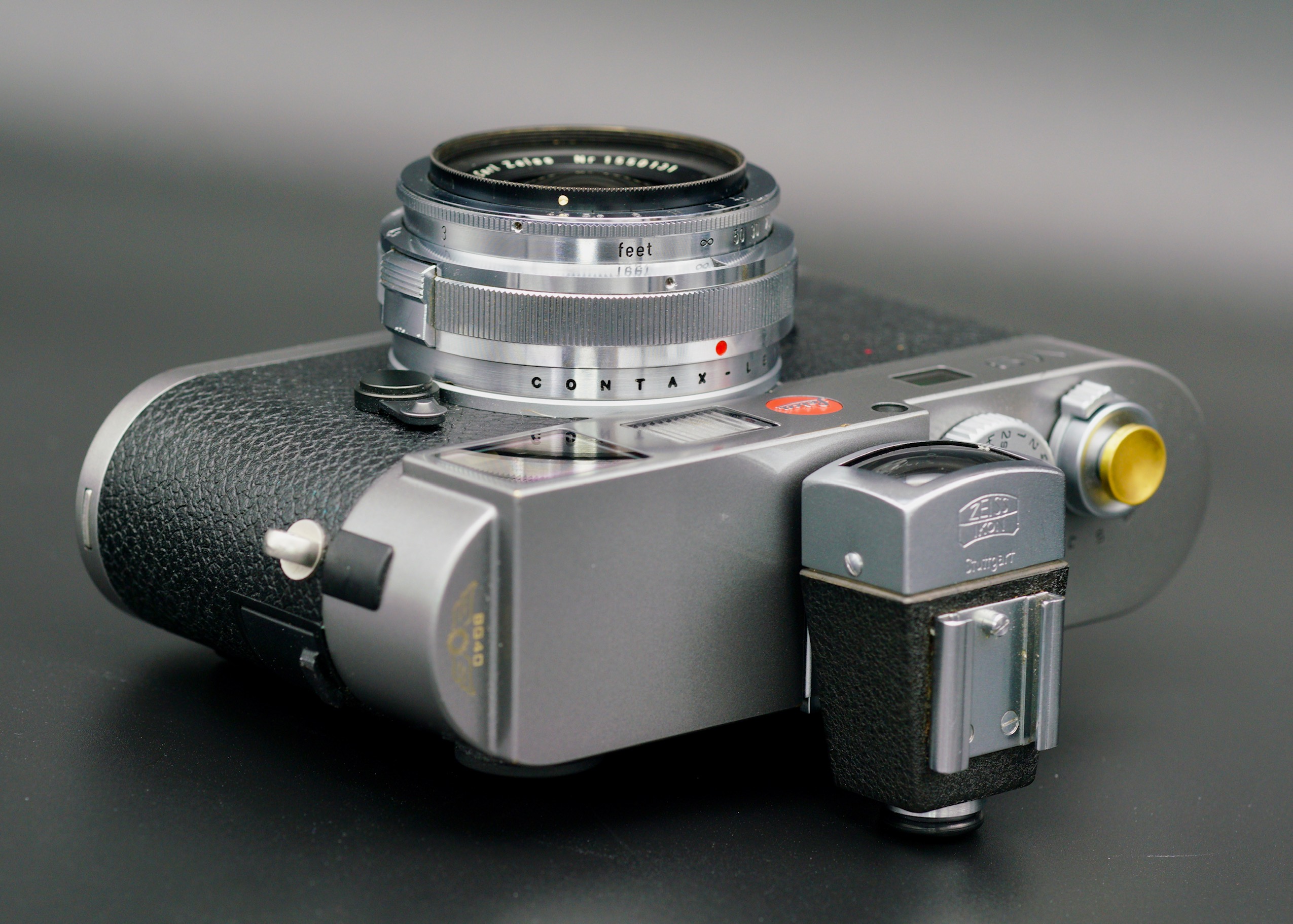 Carl Zeiss 21mm f/4.5 Biogon w/ Viewfinder – Leica M conversion
