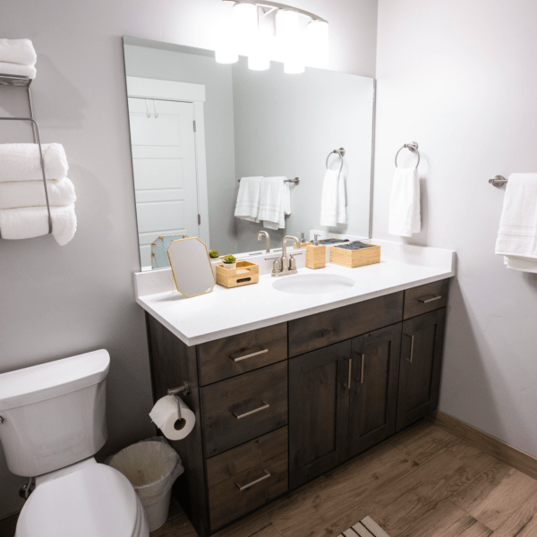 Bunk_bath2_square