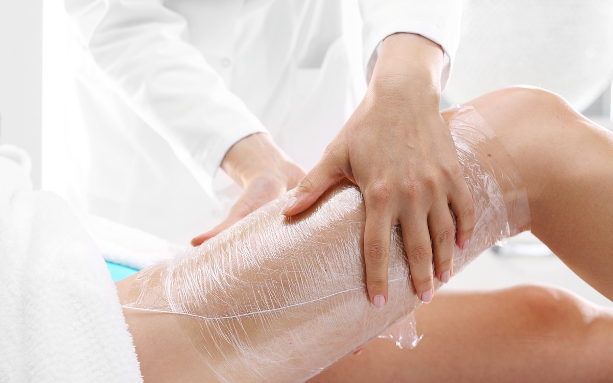 Împachetare caldă Slăbire (cafea)/ Algo Dren (alge marine)/ No Cellulite (alge marine&ceai verde)