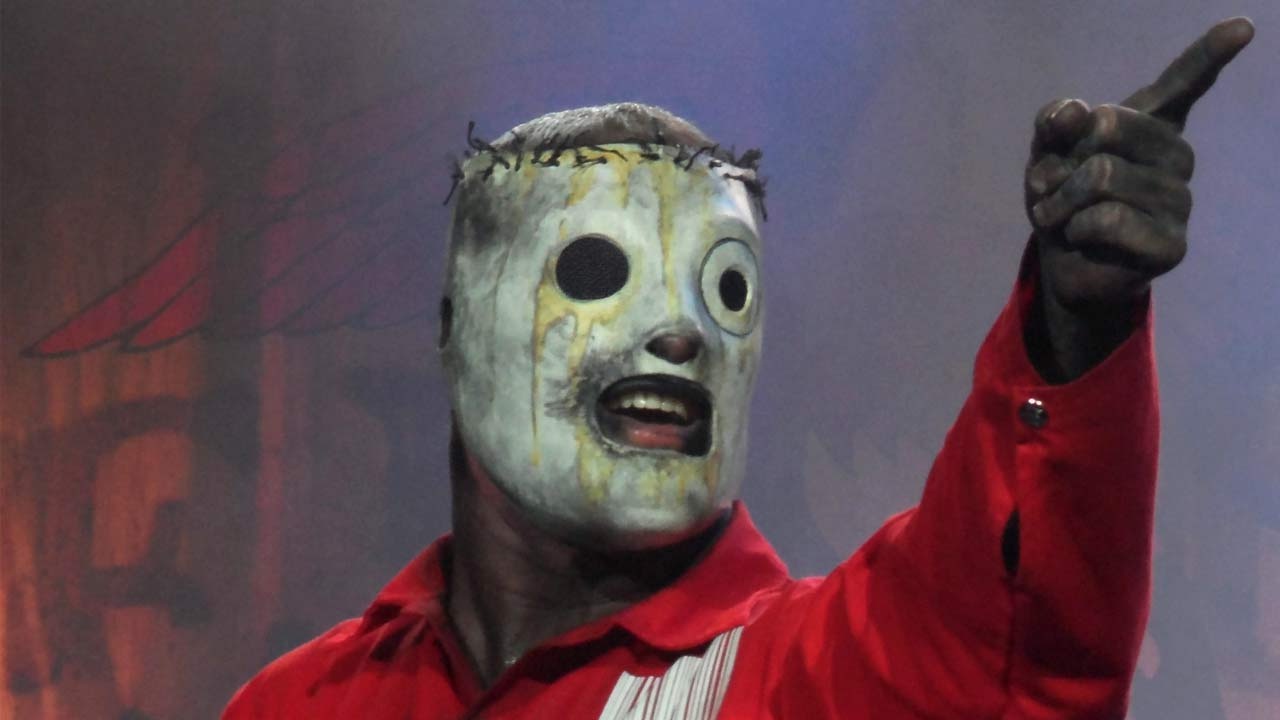 You can also upload and share your favorite chris fehn wallpapers. El vocalista de Slipknot dirigirÃ¡ una pelÃ­cula de terror