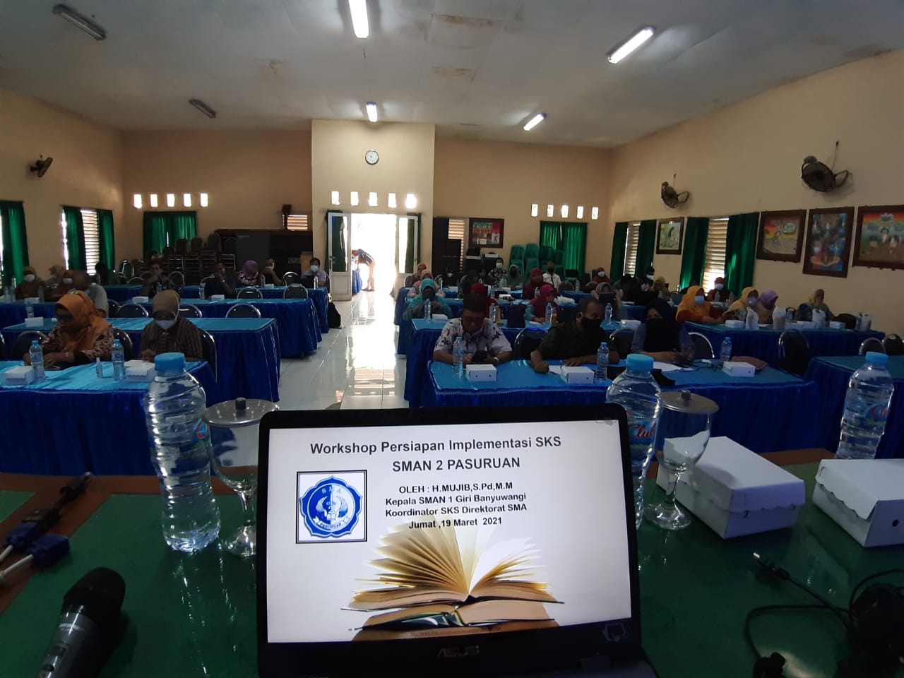 Salah satu sekolah menengah atas (sma) di wilayah pegunungan tengah provinsi papua sedang dipersiapkan untuk uji coba penerapan sistem . Workshop Persiapan Sekolah Penyelenggara Sks Tahun 2021 Sman 2 Pasuruan
