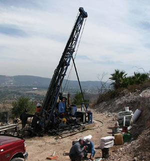 Diamond core drill at Cerro Jumil