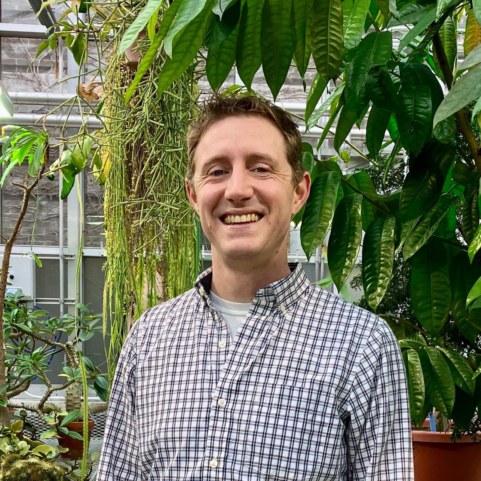 Tim W. Shenk