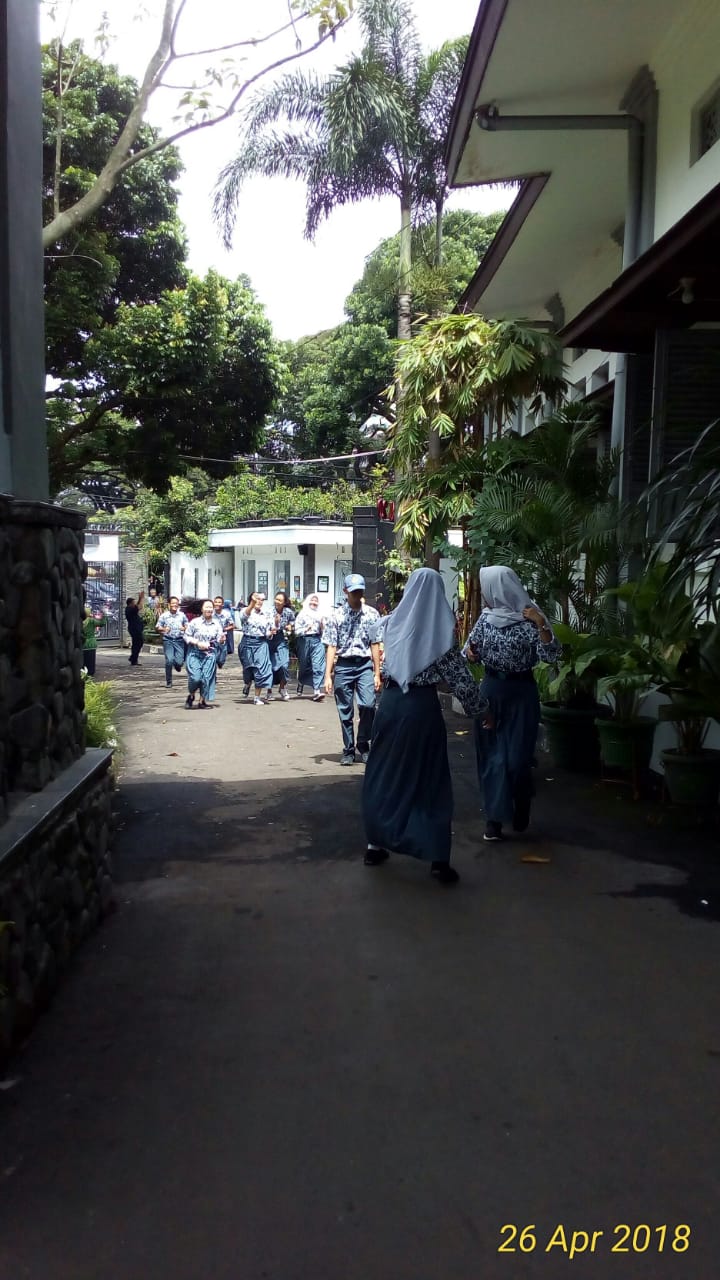 Fans pages resmi sma negeri 20 bandung Tanggap Bencana Sman 20 Bandung Menyelenggarakan Simulasi Evakuasi Bencana Sma Negeri 20 Bandung