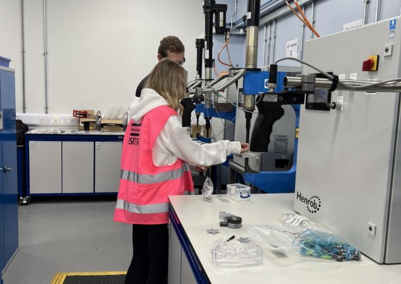 Reaseheath College Liverpool United Kingdom - Download Beautiful Geometric Wallpaper | Retina