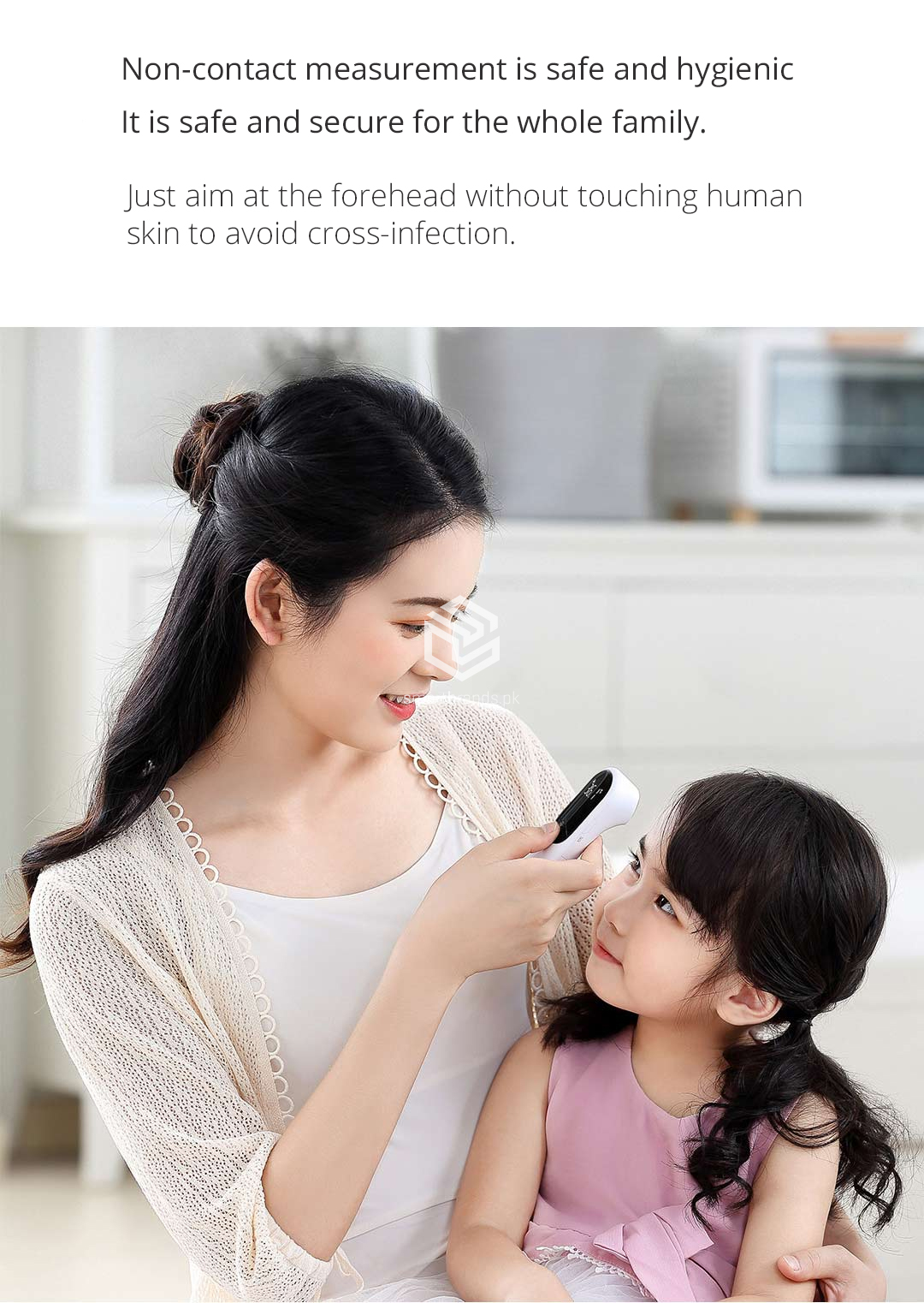 Just aim at the forehead without touching human skin to avoid cross-infection.