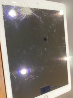 iPod 画面交換【太宰府市からご来店】