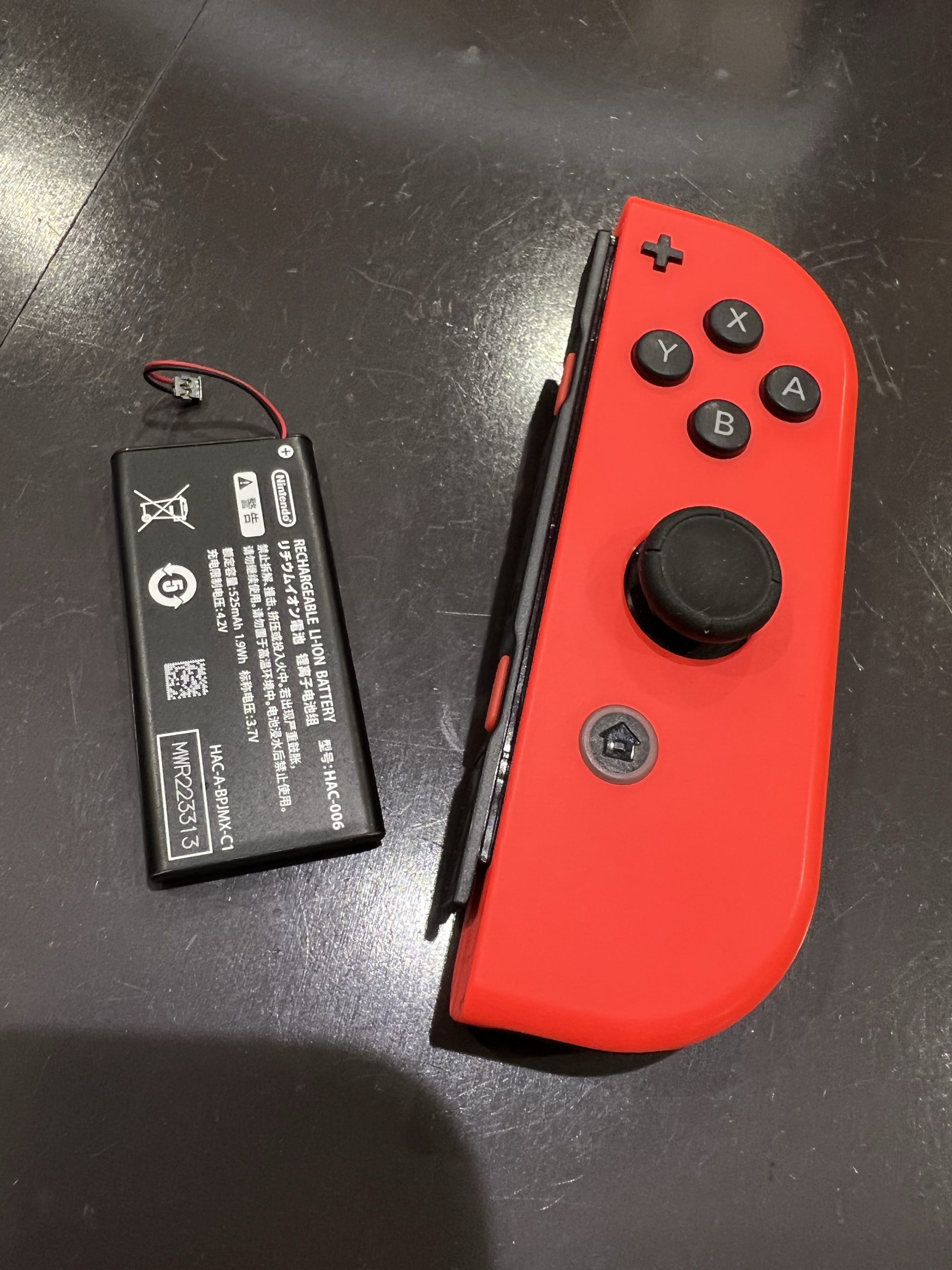 ジョイコンが充電できない！？Switch/joy-con/バッテリー交換 | iPhone