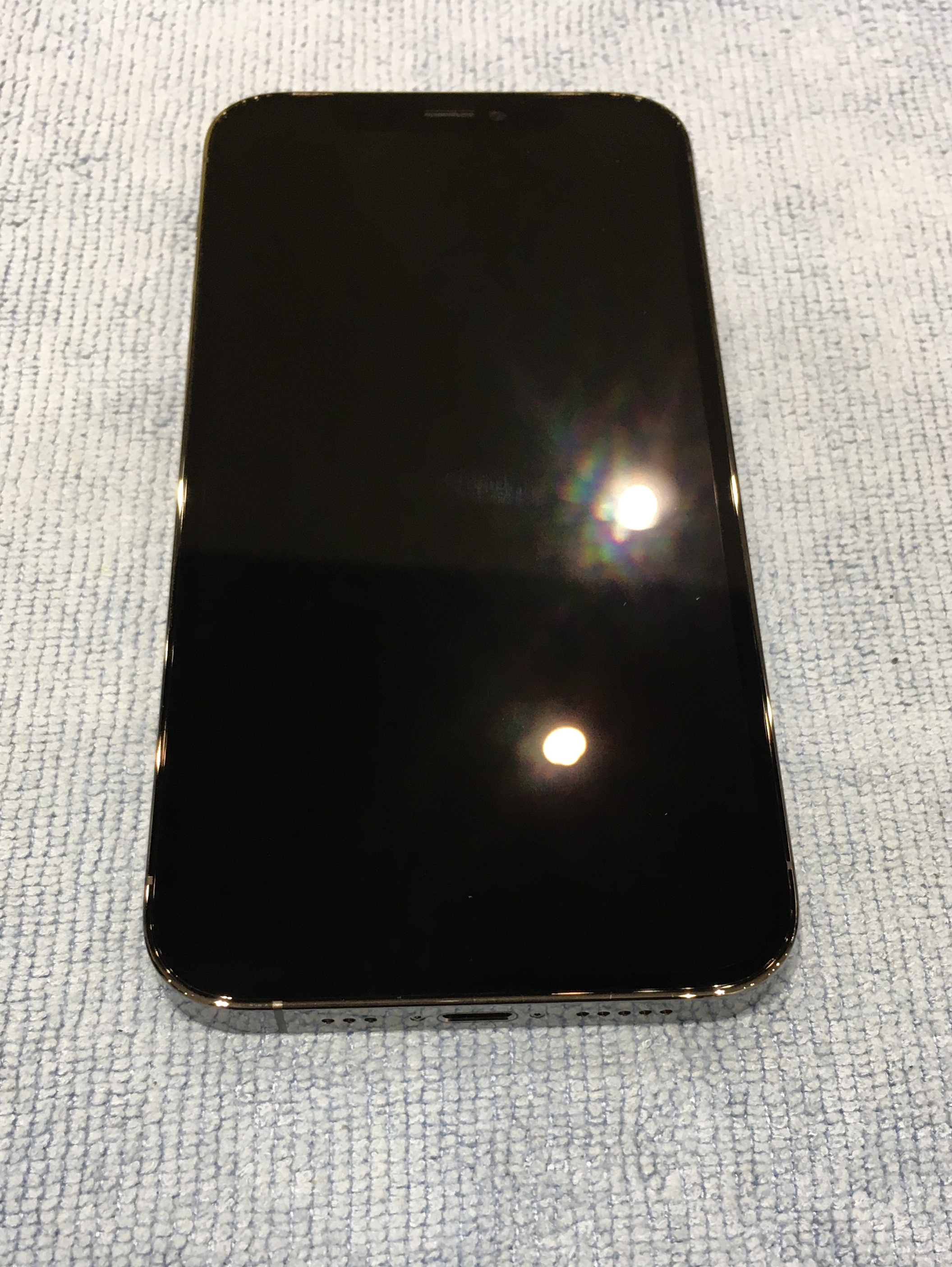 iPhone１２proのガラスコーティングにお越し頂きました！