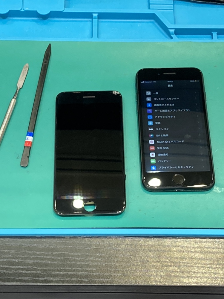 iPhoneSE2画面交換【宗像市よりご来店】