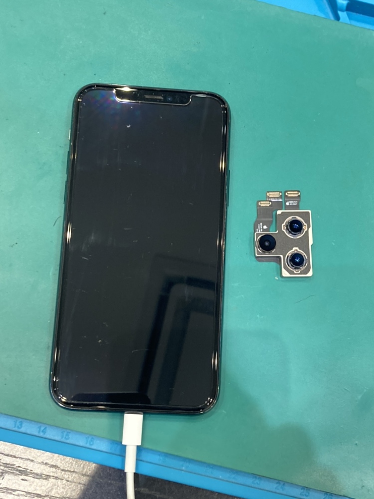iPhone11Pro外カメラ交換『宗像市よりご来店』