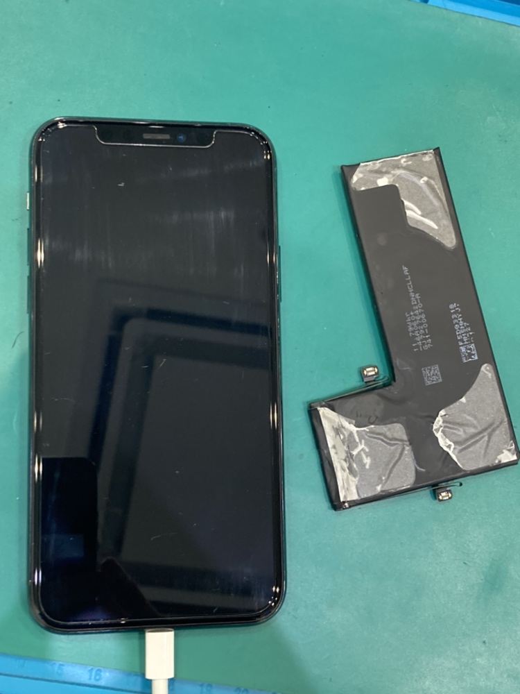 iPhone11Proバッテリー交換『福津市よりご来店』