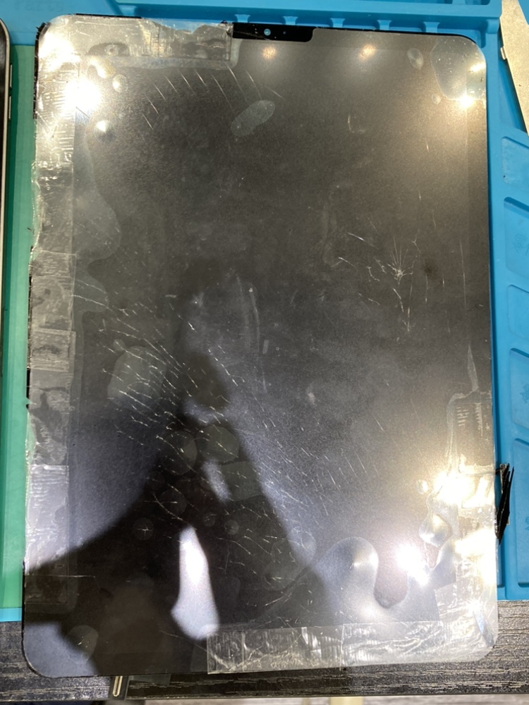 iPadPro11inch画面交換『宗像市よりご来店』