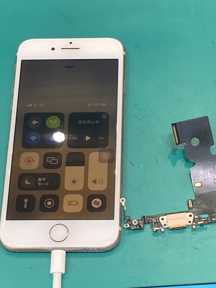 iPhoneSE (第２世代) コネクタ交換 修理！【北九州市】