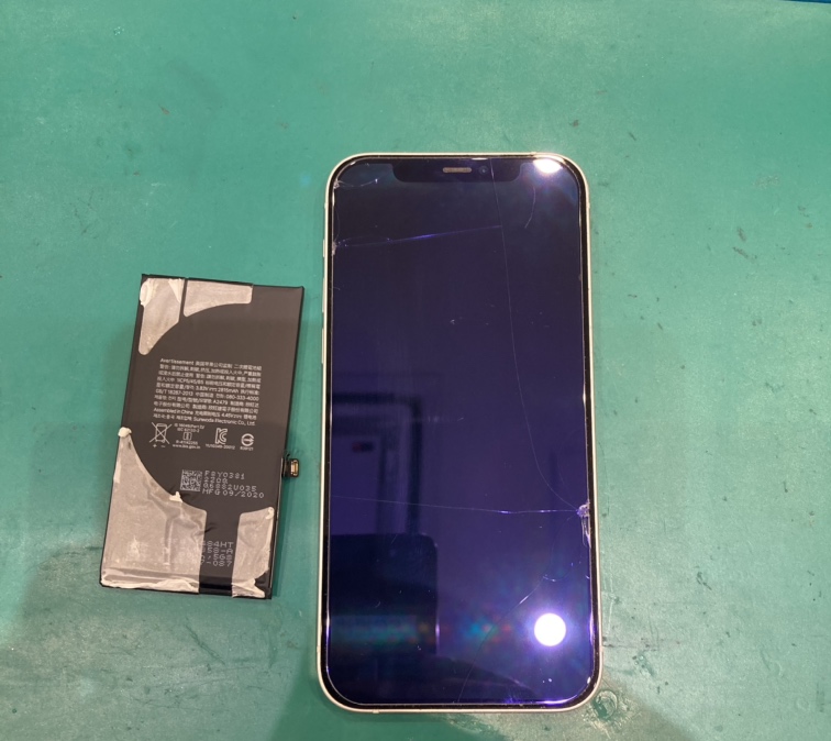 iPhone１２バッテリー交換【北九州市】