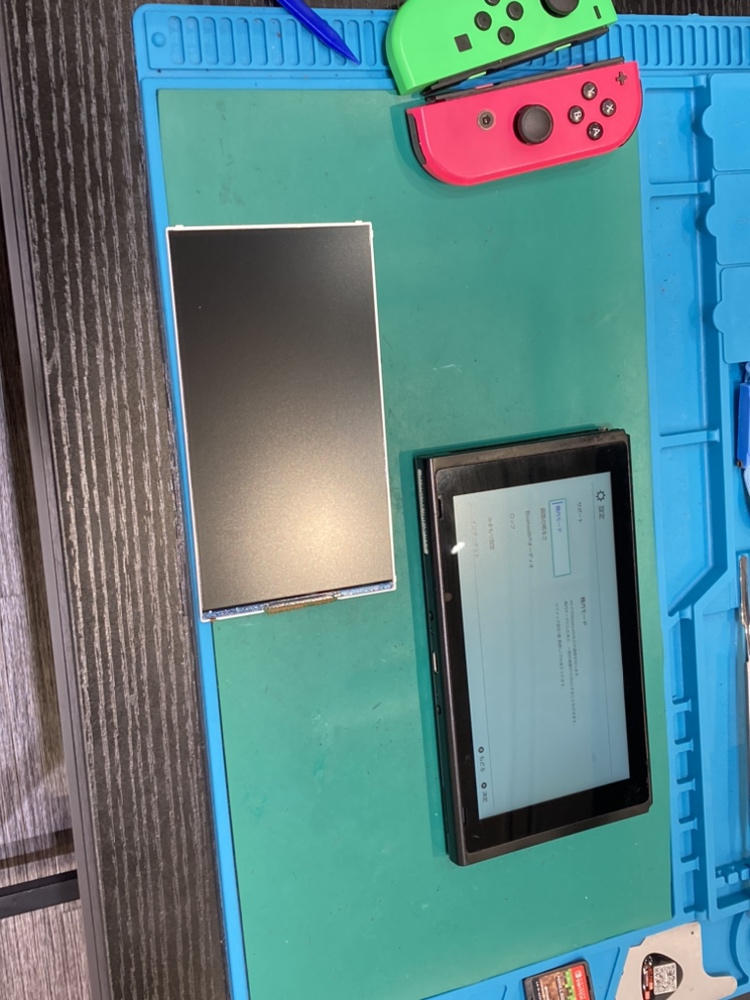 NintendoSwitch液晶交換『飯塚市』