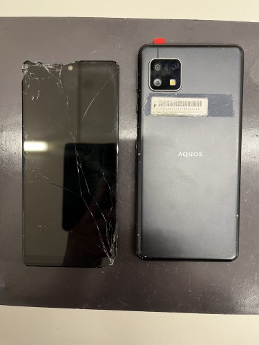 【城陽市より】AQUOS 画面割れ修理