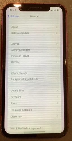 iphoneXR画面交換細かく横線が入ってしまった！ | iPhone修理静岡 浜松
