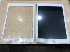 iPad画面交換