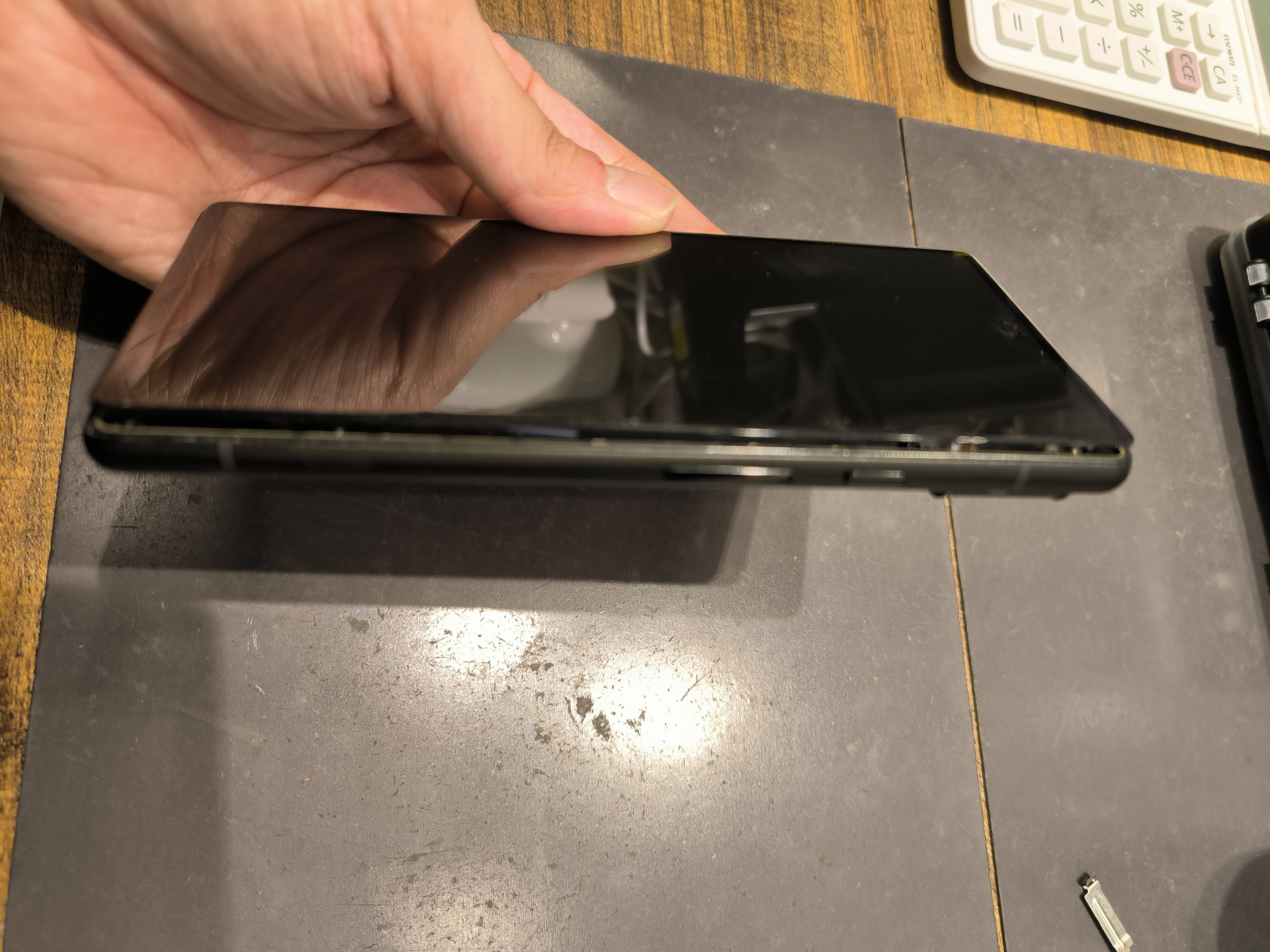 Google Pixel 8のバッテリー交換 | iPhone修理 広島 | スマートクール