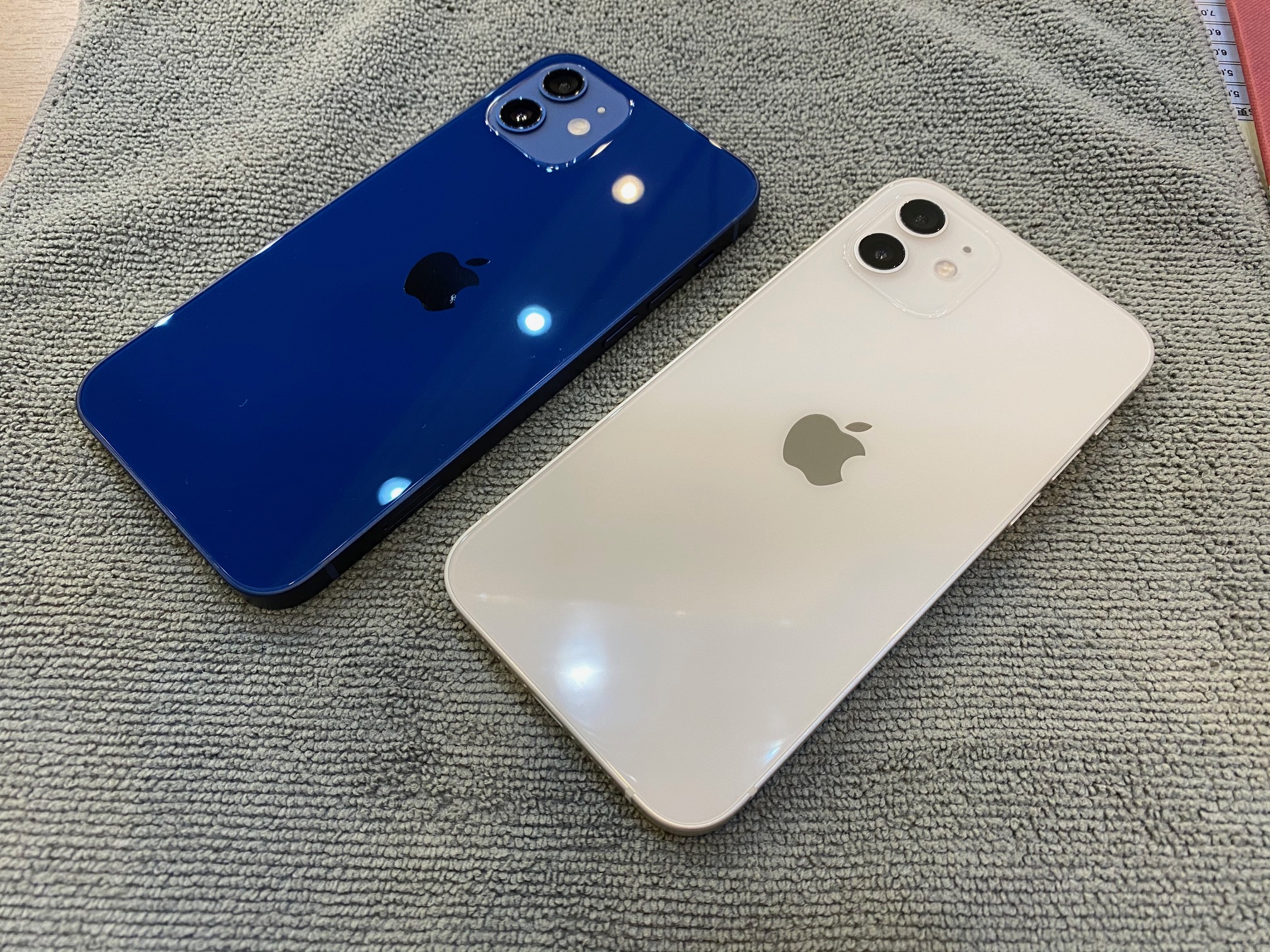 iPhone１２シリーズ登場！！ガラスコーティング｜施工時間１０分から｜　　　ℱ