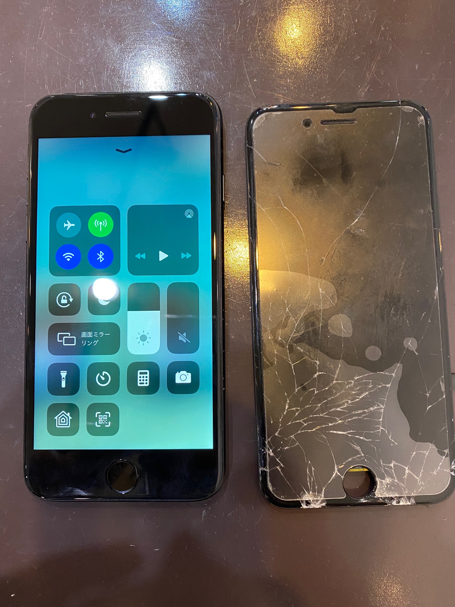 iPhone７　画面交換　宝塚市からお越しのお客様　Ⅿ