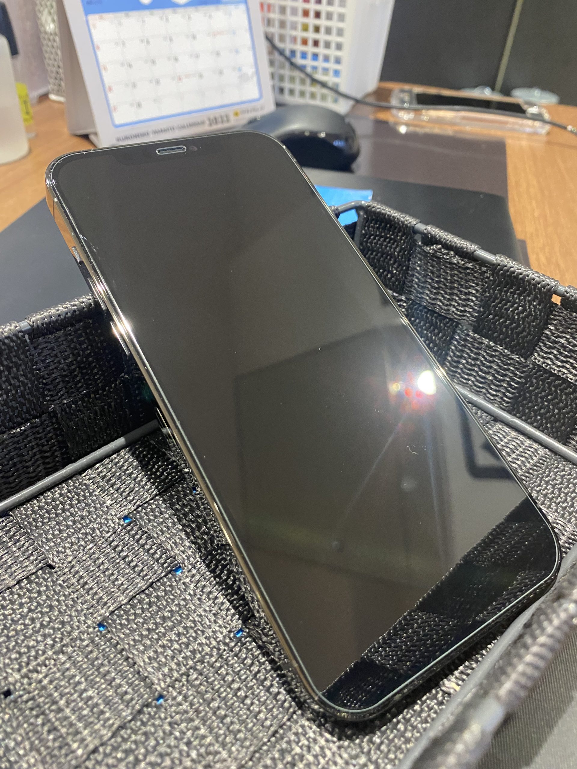 iPhone１２　画面交換　ガラスコーティング　堺市よりご来店