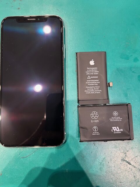 和泉店【iPhoneX】の【バッテリー交換】堺市からご来店