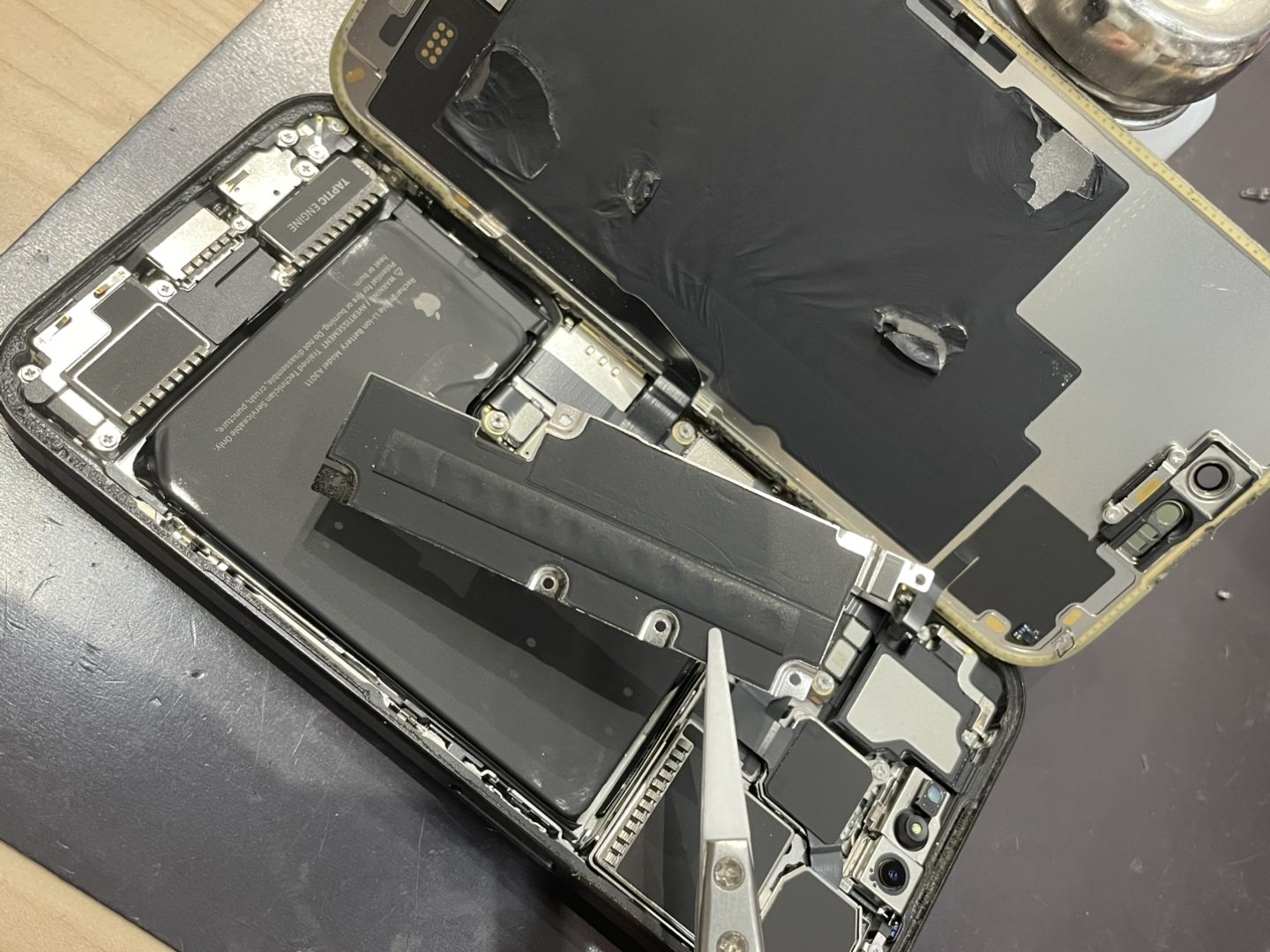 【姶良店】iPhone15Pro　バッテリー交換　【薩摩川内市よりご来店】