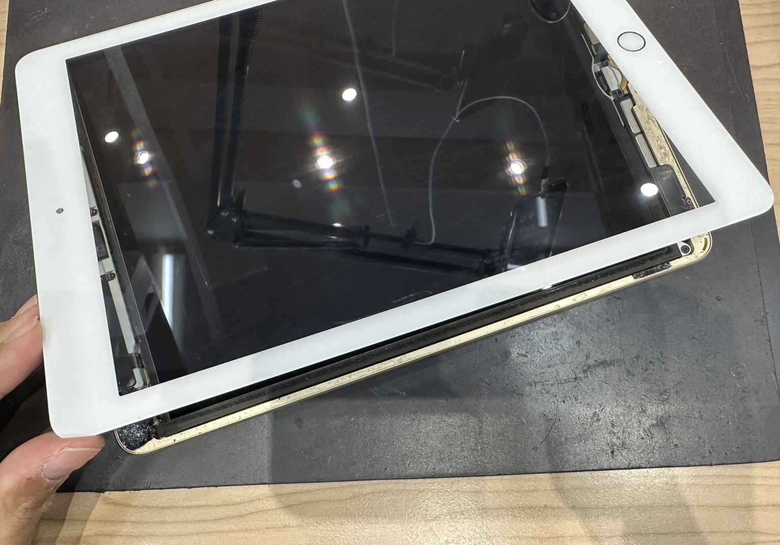 鹿児島店】iPad（第5世代）バッテリー交換修理【鹿児島市よりご来店