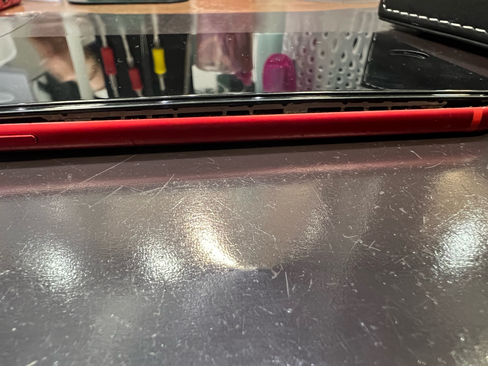 画面が浮いている！！/iPhone8P/笠松町からご来店