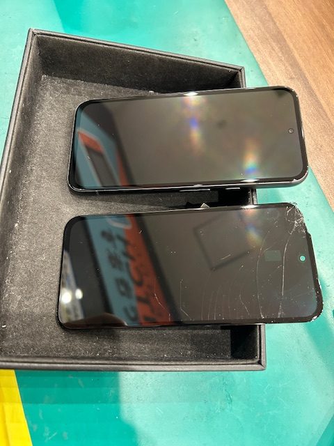 Googlepixel 8A　画面交換修理　神戸市