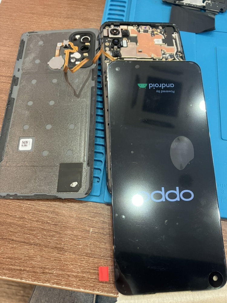【甲子園店】OPPO Reno5Aの画面交換修理【芦屋市からご来店】