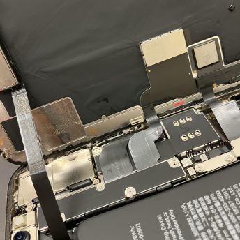 伏見区下鳥羽北三町　iPhone11Pro　水没