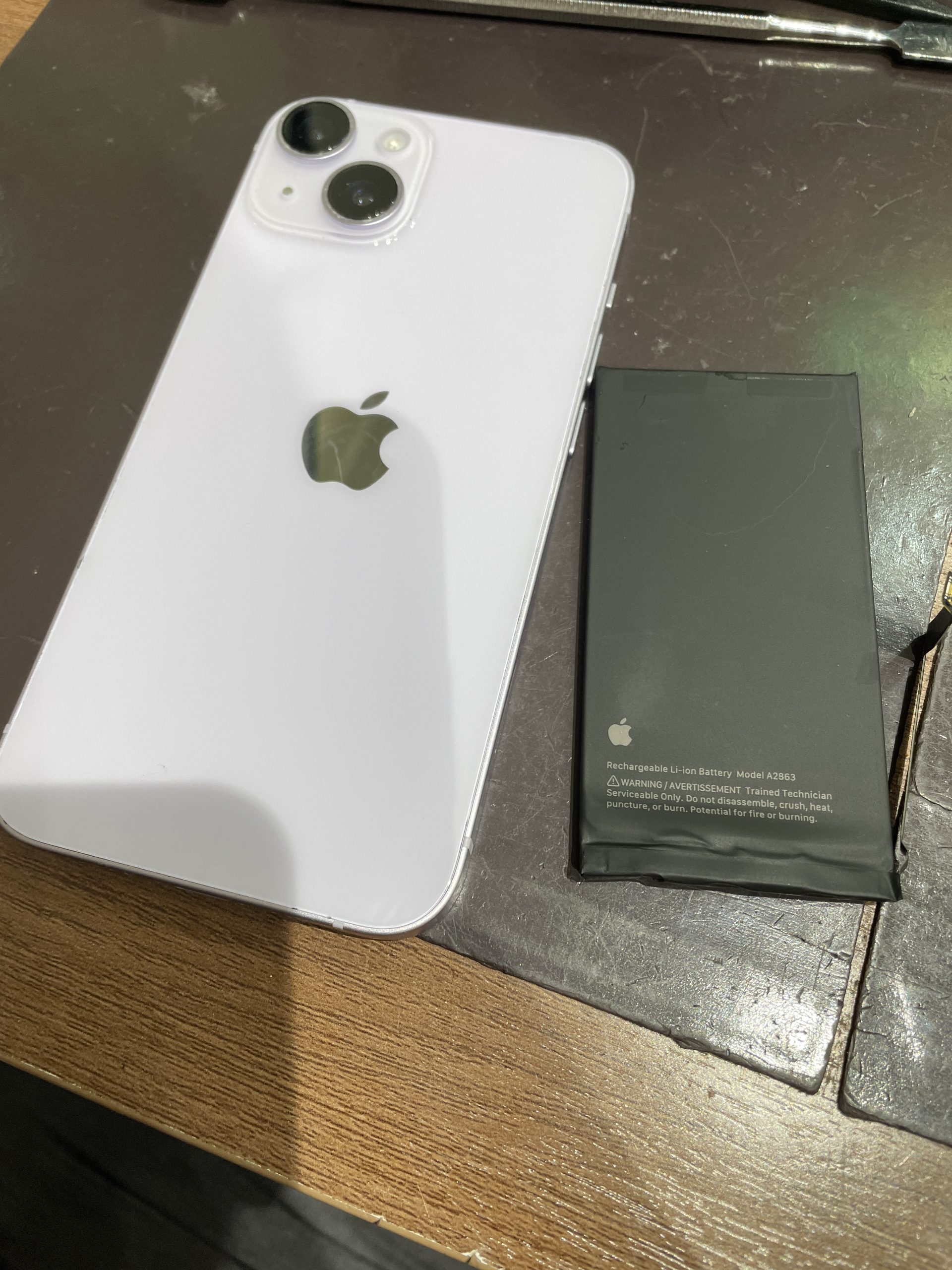 【長堀店】iPhone14のバッテリー修理【浪速区からご来店】