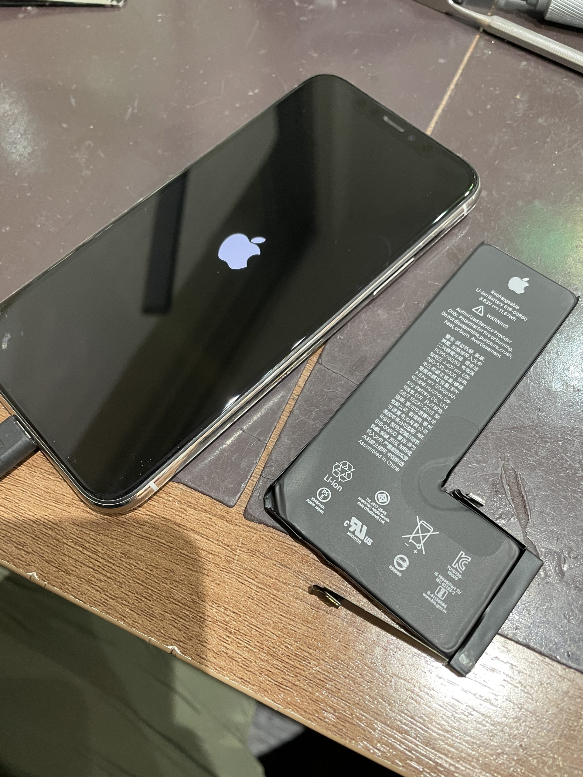 【長堀店】iPhone11のバッテリー修理【西区からご来店】