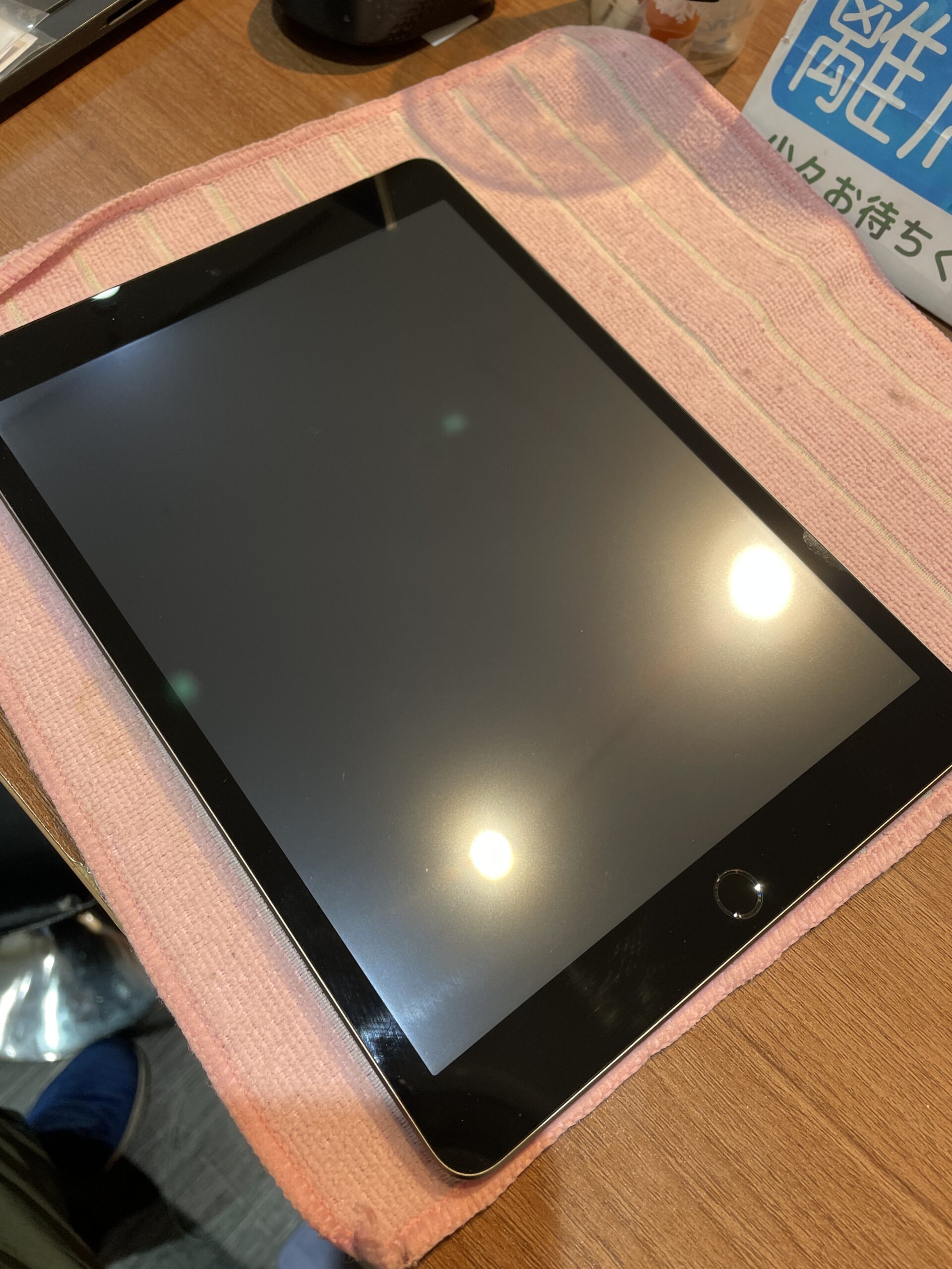 【長堀店】iPad9の画面修理【中央区からご来店】