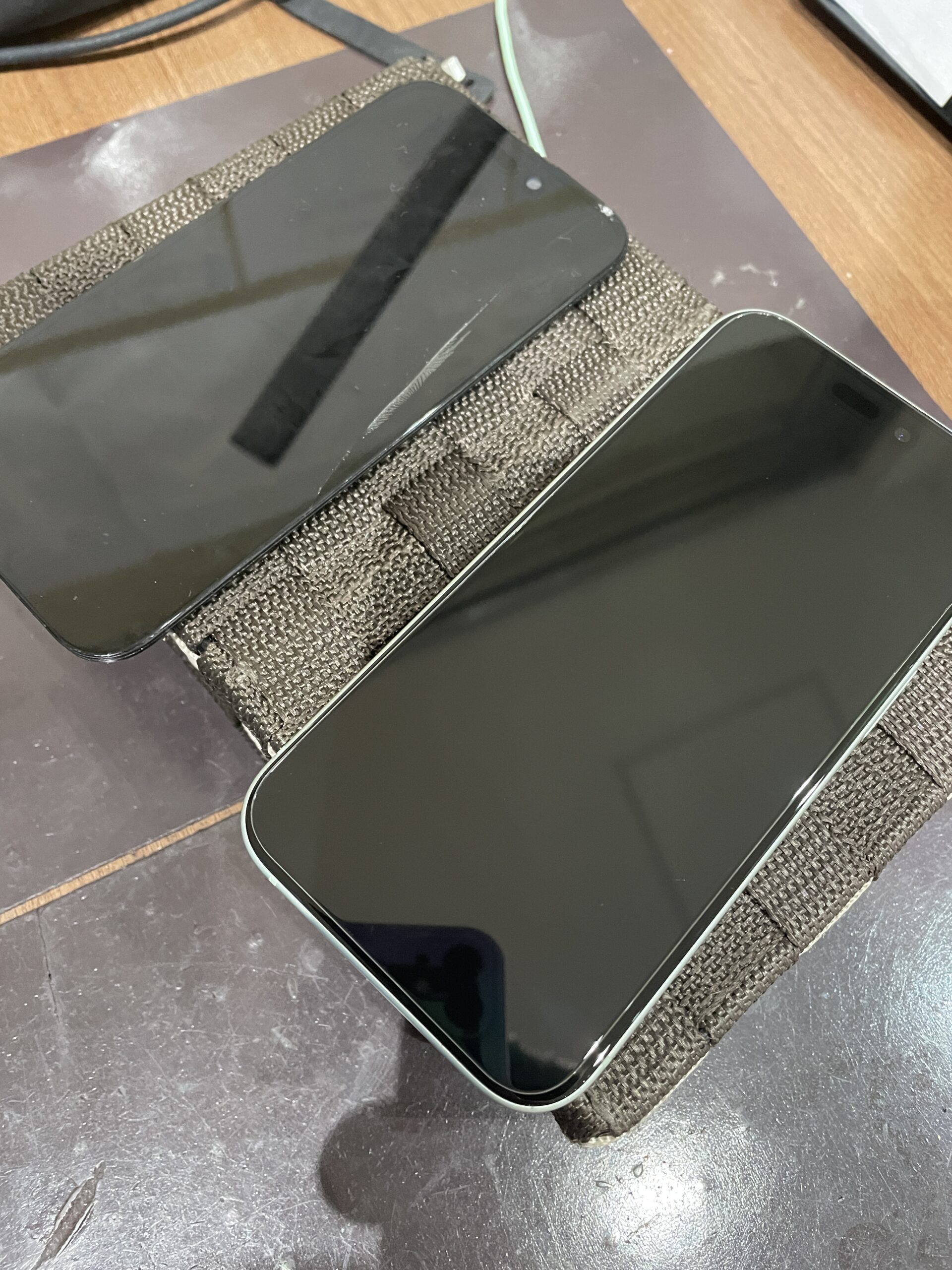 【長堀店】iPhone15の画面修理【西区からご来店】