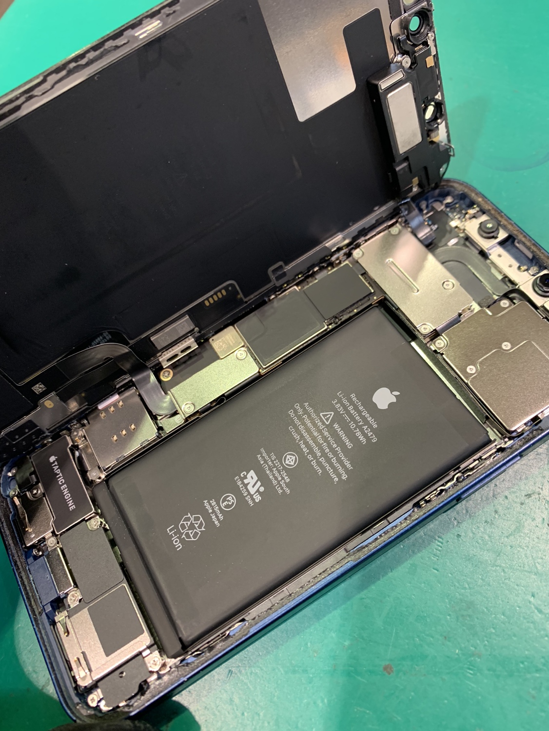 【アクルス店】iPhone 12のバッテリー交換修理【港区からご来店】
