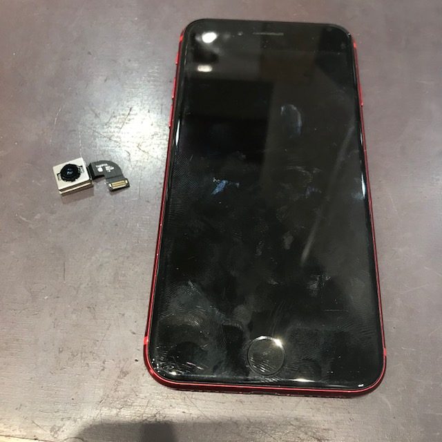 iPhone８外カメラ交換＜名古屋市南区よりお越しのお客様＞