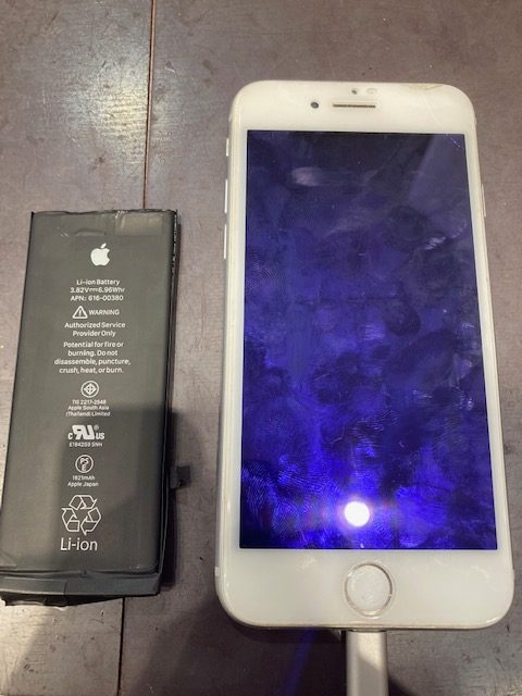iPhone８バッテリー交換＜大府市よりお越しのお客様＞