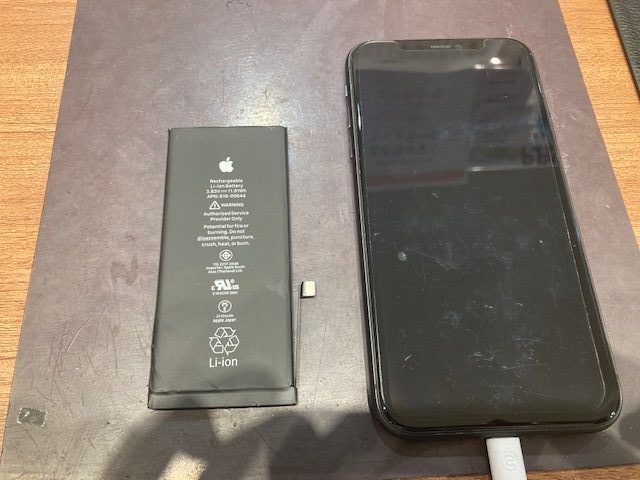 iPhone１１バッテリー交換＜豊明市よりお越しのお客様＞