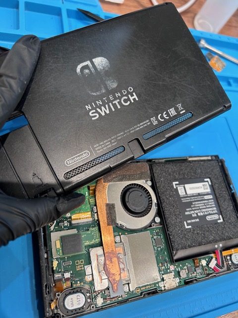 【大高店】Nintendo Switch　SDカードスロット修理　豊明市よりご来店