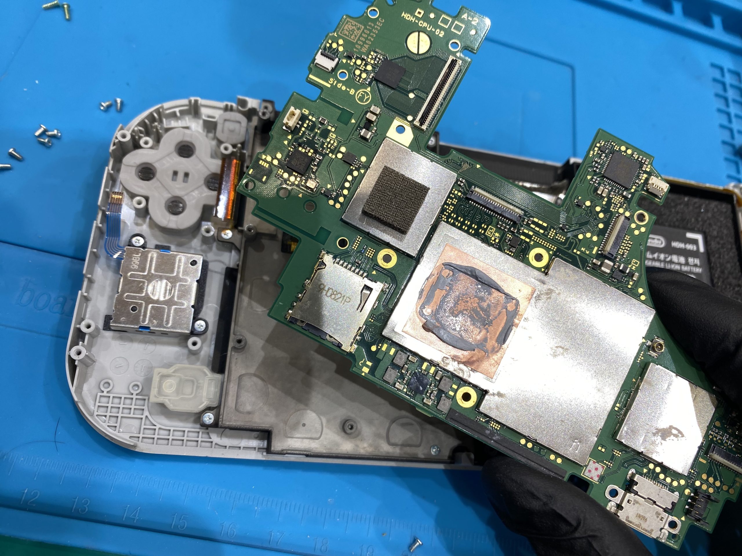 【熱田店】Nintendo Switch lite　スティック交換　半田市よりご来店