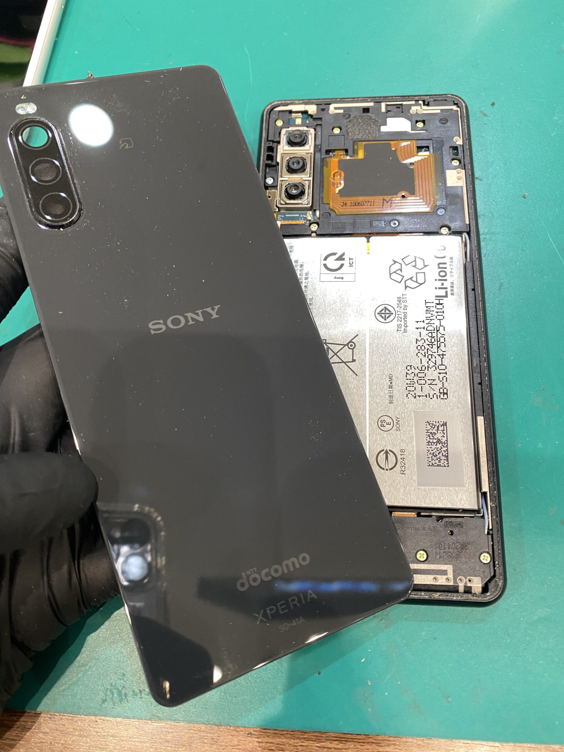【熱田店】Xperia 10 IIIの画面修理【瑞穂区からご来店】